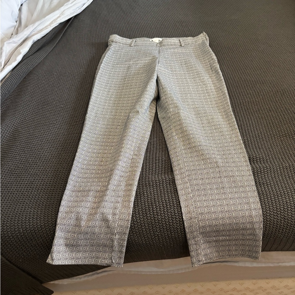 H&M Women's Gray Patterned Cropped Pants